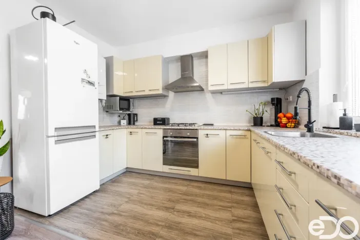 Prodej bytu 4+kk, Uhlířská Lhota, 73 m2