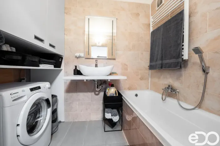 Prodej bytu 4+kk, Uhlířská Lhota, 73 m2