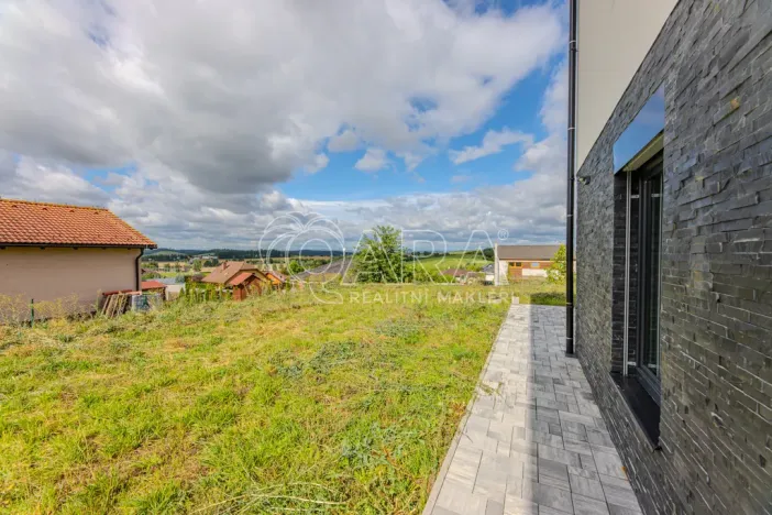 Prodej rodinného domu, Struhařov, 178 m2