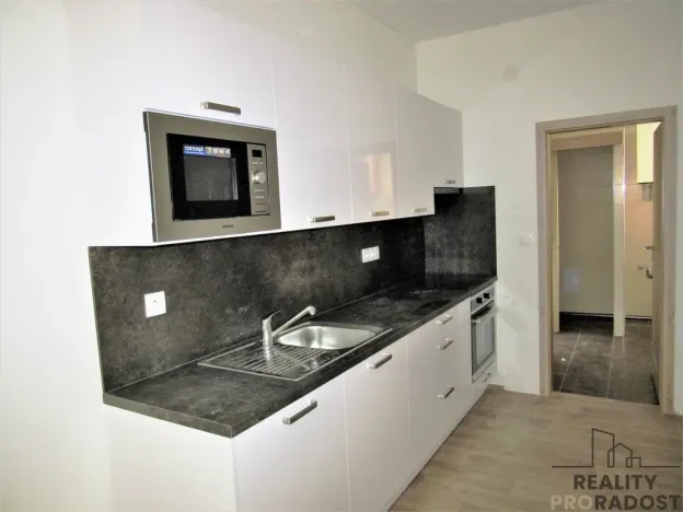 Pronájem bytu 2+kk, Olomouc, Dolní náměstí, 60 m2