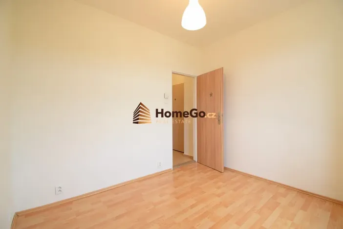 Pronájem bytu 2+kk, Praha - Vršovice, Sevastopolská, 46 m2