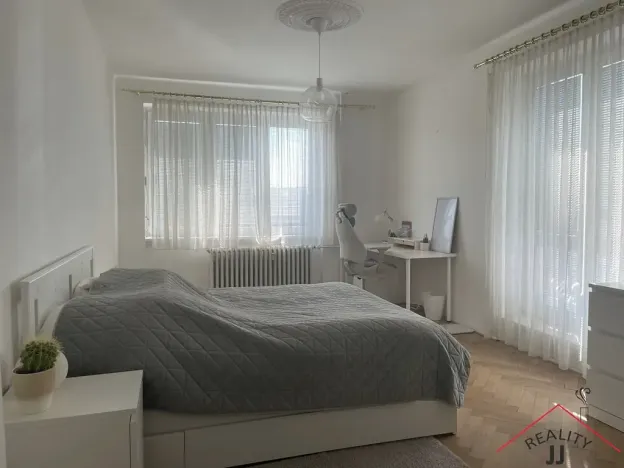 Pronájem bytu 2+1, Praha - Strašnice, Donatellova, 56 m2