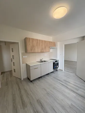 Pronájem bytu 1+1, Třebíč, Fügnerova, 45 m2