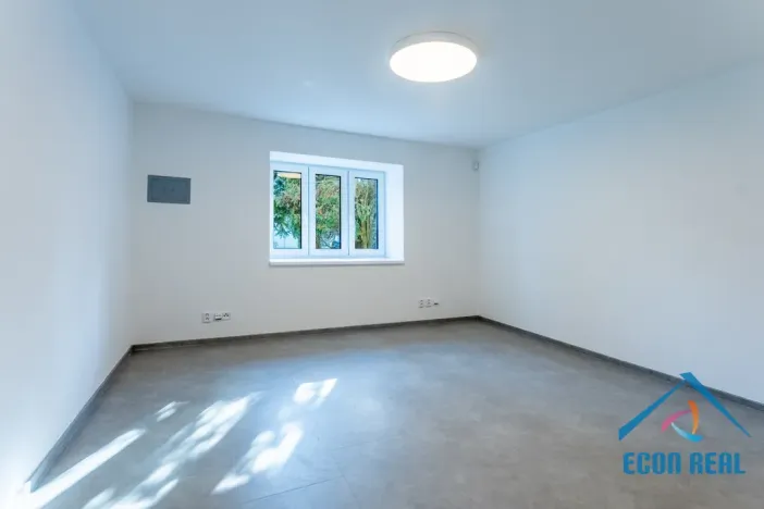 Pronájem rodinného domu, Praha, Na konečné, 224 m2