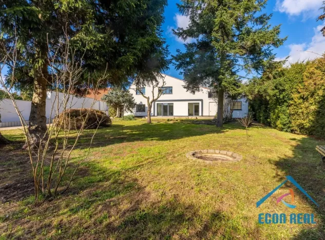 Pronájem rodinného domu, Praha, Na konečné, 224 m2