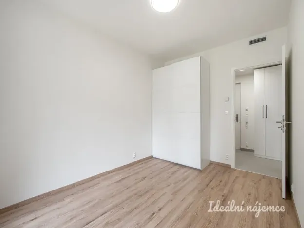 Pronájem bytu 2+kk, Praha - Strašnice, Počernická, 51 m2