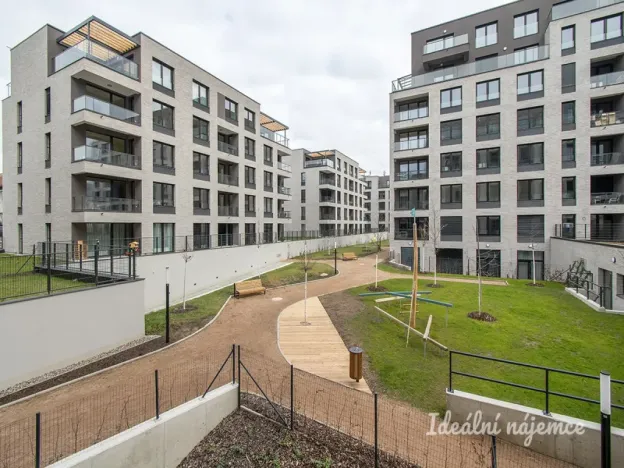 Pronájem bytu 2+kk, Praha - Strašnice, Počernická, 51 m2