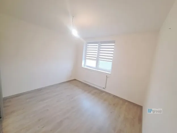 Pronájem bytu 3+kk, Polerady, 71 m2