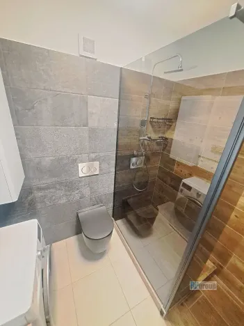 Pronájem bytu 3+kk, Polerady, 71 m2