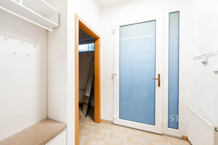 Prodej rodinného domu, Praha, Na plužině, 158 m2