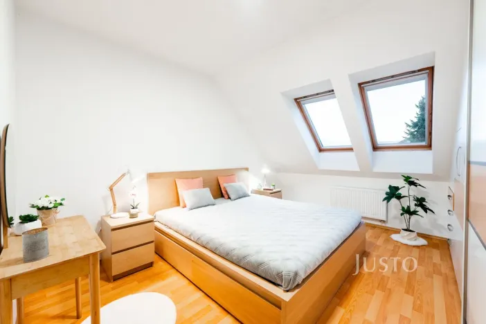 Prodej rodinného domu, Praha, Na plužině, 158 m2