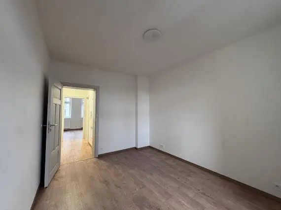 Pronájem bytu 2+kk, Praha - Střešovice, Na Petynce, 44 m2