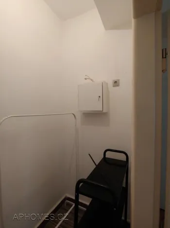 Pronájem bytu 3+kk, Praha - Žižkov, Biskupcova, 78 m2