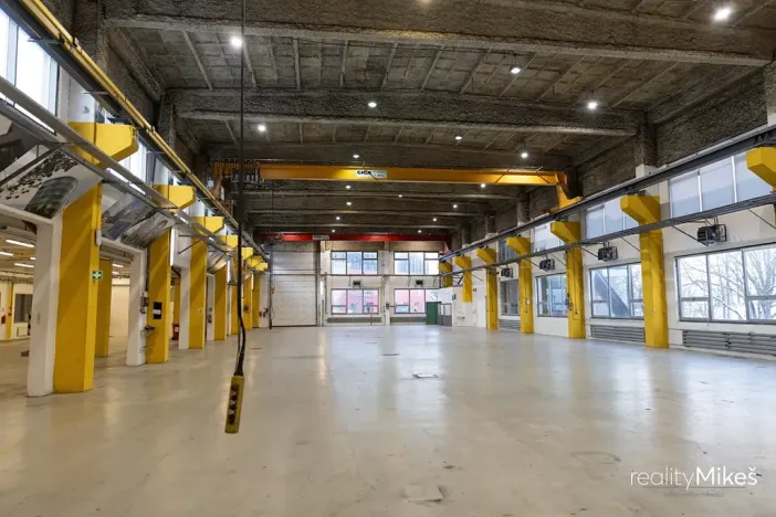 Prodej výrobních prostor, Liberec, Malodoubská, 3613 m2