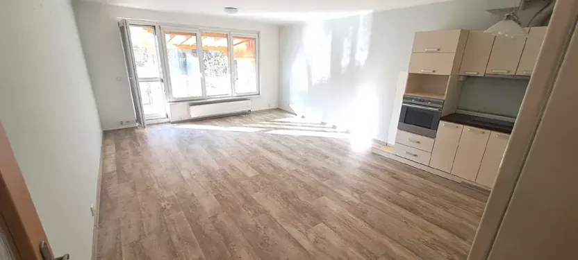 Pronájem bytu 2+kk, Praha - Čakovice, Marty Krásové, 52 m2