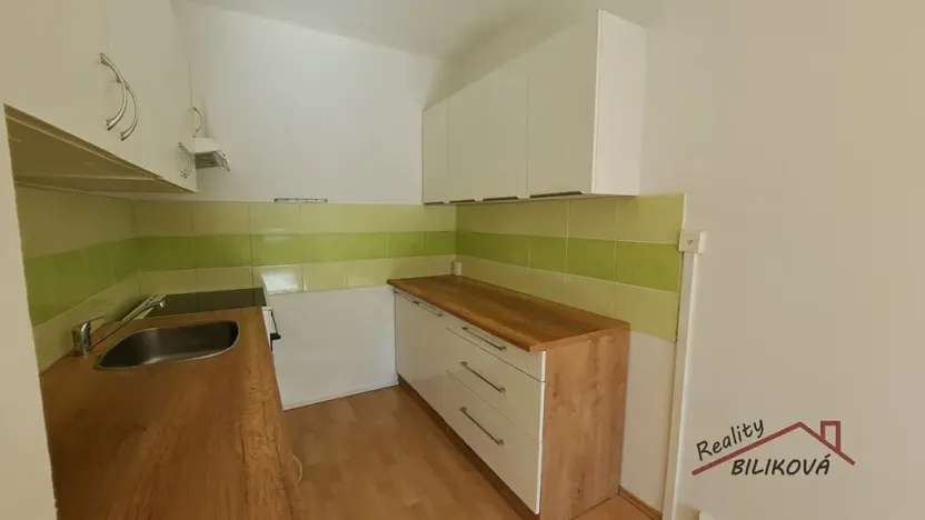 Prodej bytu 2+kk, Praha - Bohnice, Dolákova, 44 m2