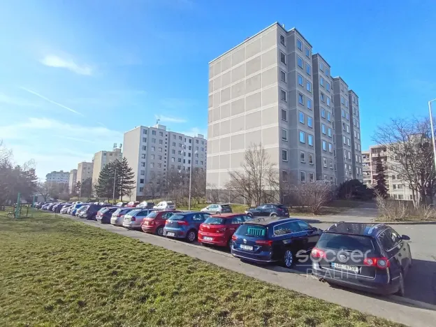 Pronájem bytu 1+kk, Praha - Modřany, Petržílova, 29 m2