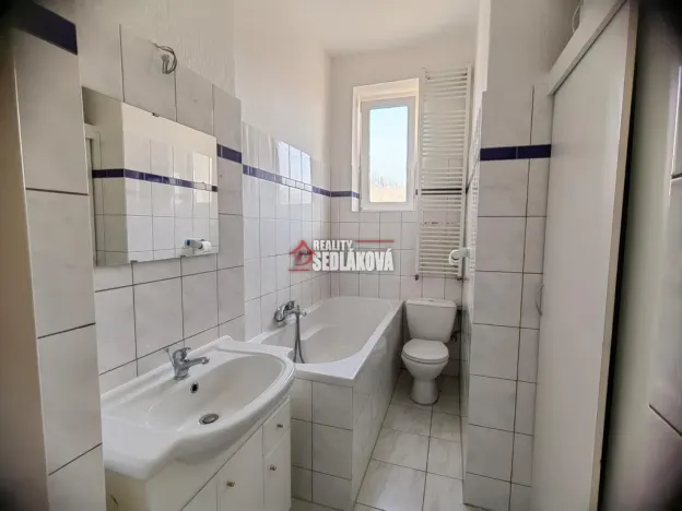 Pronájem bytu 1+kk, Děčín - Děčín II-Nové Město, Horská, 20 m2