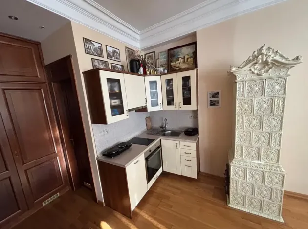 Prodej bytu 2+kk, Karlovy Vary, Vřídelní, 58 m2