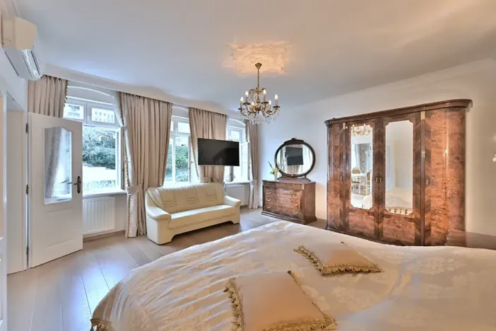 Prodej bytu 2+kk, Karlovy Vary, Vřídelní, 55 m2