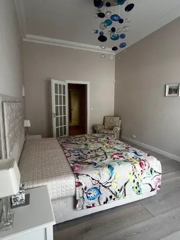 Prodej bytu 3+kk, Karlovy Vary, Divadelní náměstí, 147 m2