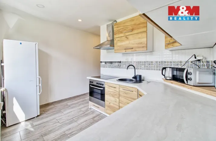 Prodej bytu 2+1, Chomutov, Borová, 60 m2