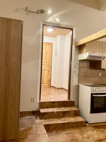 Pronájem bytu 1+kk, Praha - Košíře, Vrchlického, 23 m2