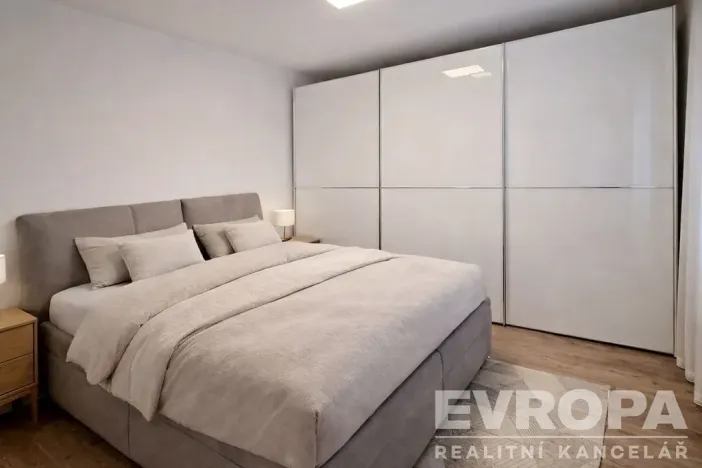 Prodej bytu 3+1, Nehvizdy, Gabčíkova, 68 m2