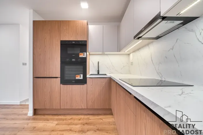 Prodej bytu 2+kk, Ostrava - Poruba, Průběžná, 45 m2