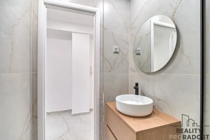 Prodej bytu 2+kk, Ostrava - Poruba, Průběžná, 45 m2