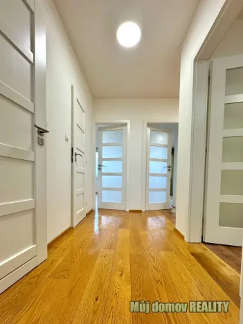 Dražba bytu 4+kk, Praha - Písnice, Na okruhu, 87 m2