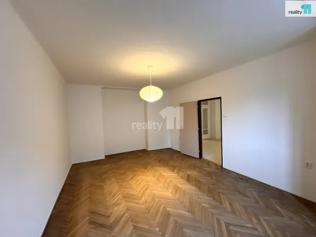 Pronájem bytu 2+1, Praha - Vršovice, U vršovického nádraží, 75 m2