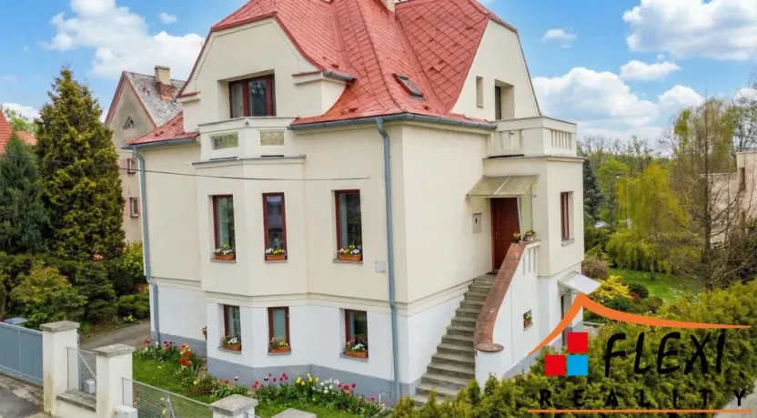 Prodej rodinného domu, Ostrava, Bronzová, 310 m2