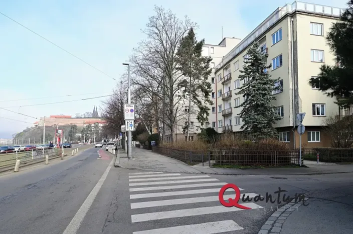 Pronájem bytu 2+kk, Praha - Podolí, Podolské nábřeží, 50 m2