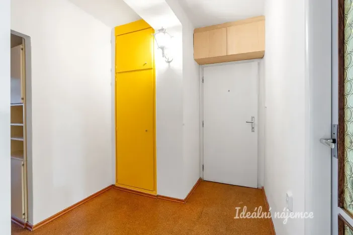 Pronájem bytu 2+1, Praha - Vršovice, Holandská, 55 m2