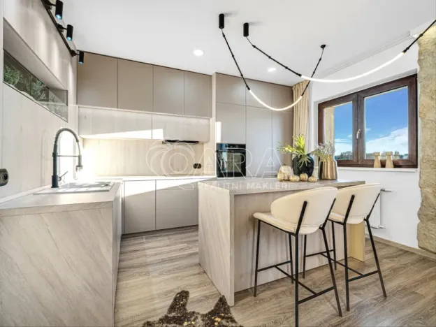 Prodej bytu 1+kk, Praha - Újezd nad Lesy, Velebného, 37 m2