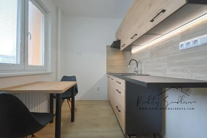 Pronájem bytu 2+1, Přerov, Nádražní, 55 m2