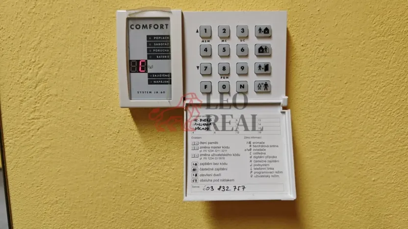 Pronájem kanceláře, Pečky, Chvalovická, 71 m2