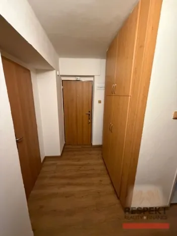 Pronájem bytu 1+1, Kladno, Helsinská, 42 m2