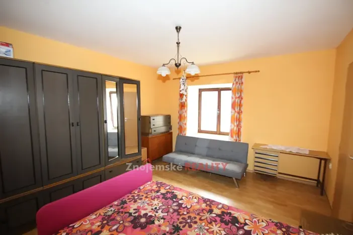 Prodej rodinného domu, Znojmo, 130 m2