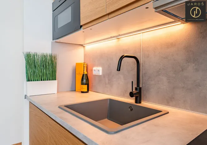 Prodej bytu 1+1, Beroun - Beroun-Město, Karly Machové, 29 m2