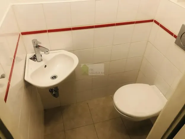 Pronájem bytu 2+kk, Praha - Žižkov, Ondříčkova, 43 m2