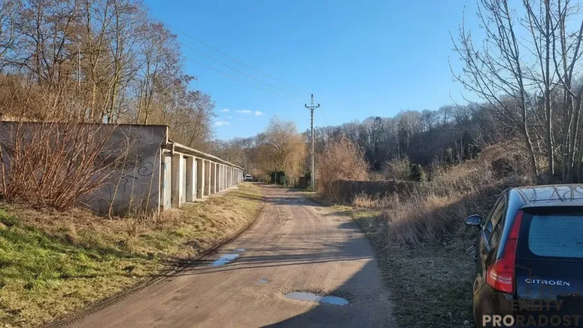 Prodej garáže, Moravský Krumlov, 18 m2