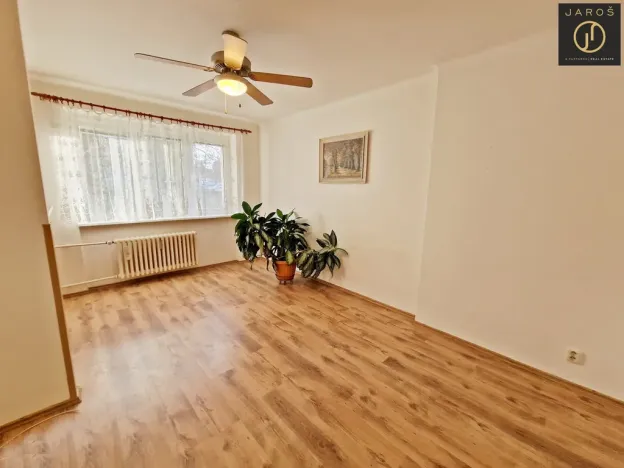 Prodej bytu 2+1, Kladno, Brjanská, 52 m2