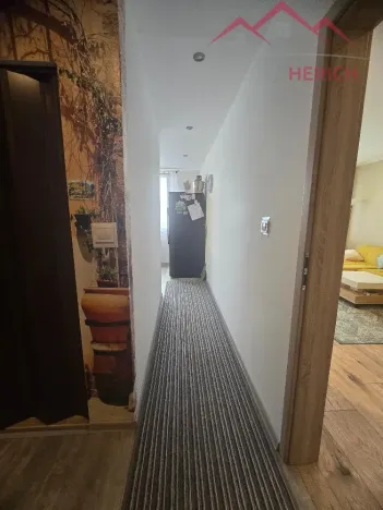 Prodej bytu 2+1, Chomutov, Holešická, 62 m2