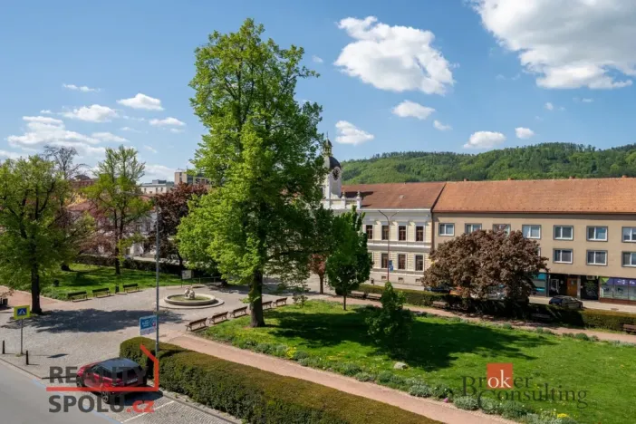 Prodej atypického bytu, Blansko, nám. Svobody, 309 m2