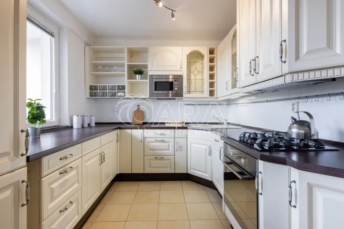 Prodej bytu 3+kk, Praha - Veleslavín, Evropská, 63 m2