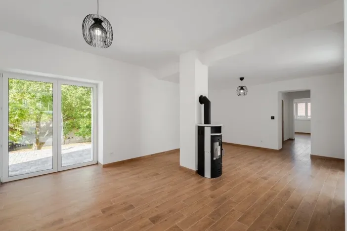 Prodej rodinného domu, Kamenice - Těptín, Táhlá, 236 m2