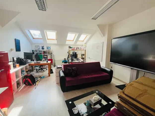 Pronájem kanceláře, Praha - Nové Město, 85 m2