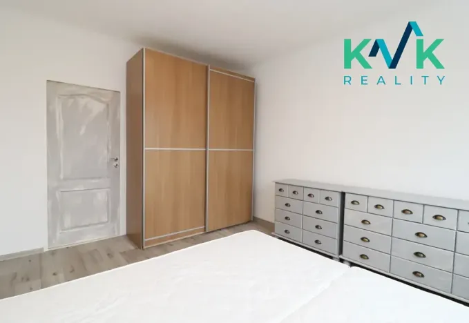 Pronájem bytu 2+1, Nová Role, Svobodova, 54 m2